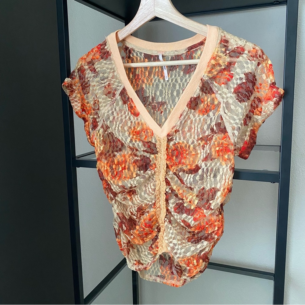 NWOT Free People Solana Lace Crop Top